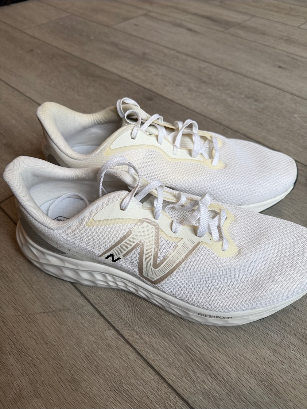 New Balance Fresh Foam Arishi Men’s White Running Shoes size 14 - Picture 2 of 9